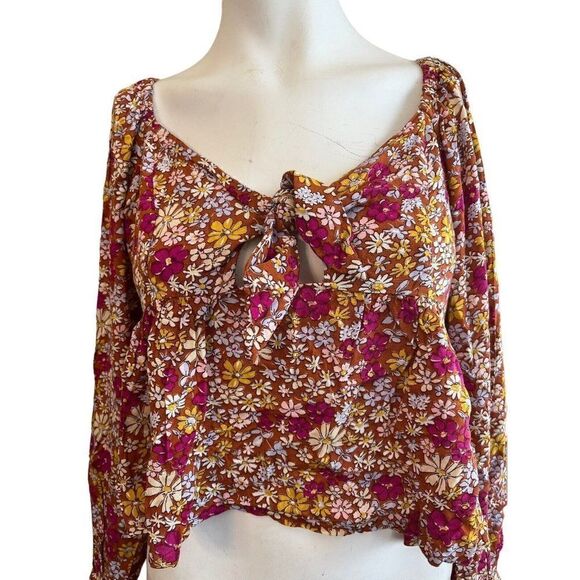 Patrons Of Peace Ladies XS Oversized Smocked Cropped Top Floral Keyhole Ties NWT - Picture 1 of 4